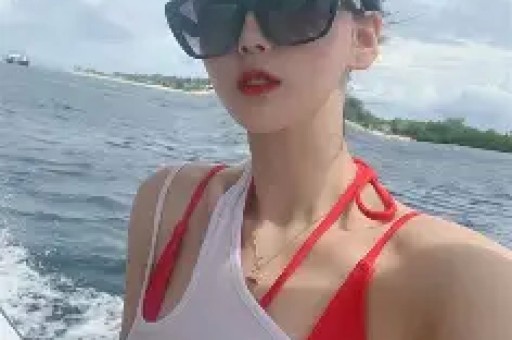 震惊！卢昱晓因片场不当行为塌房网友热议职业素养问题